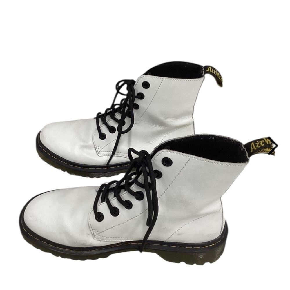 Dr Martens Women's White Black Luana Lace Up Combat Boots Shoes Size 8 - Picture 2 of 8